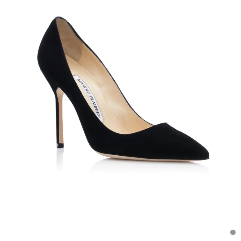 Manolo BB Black Suede Pointed Toe Pumps